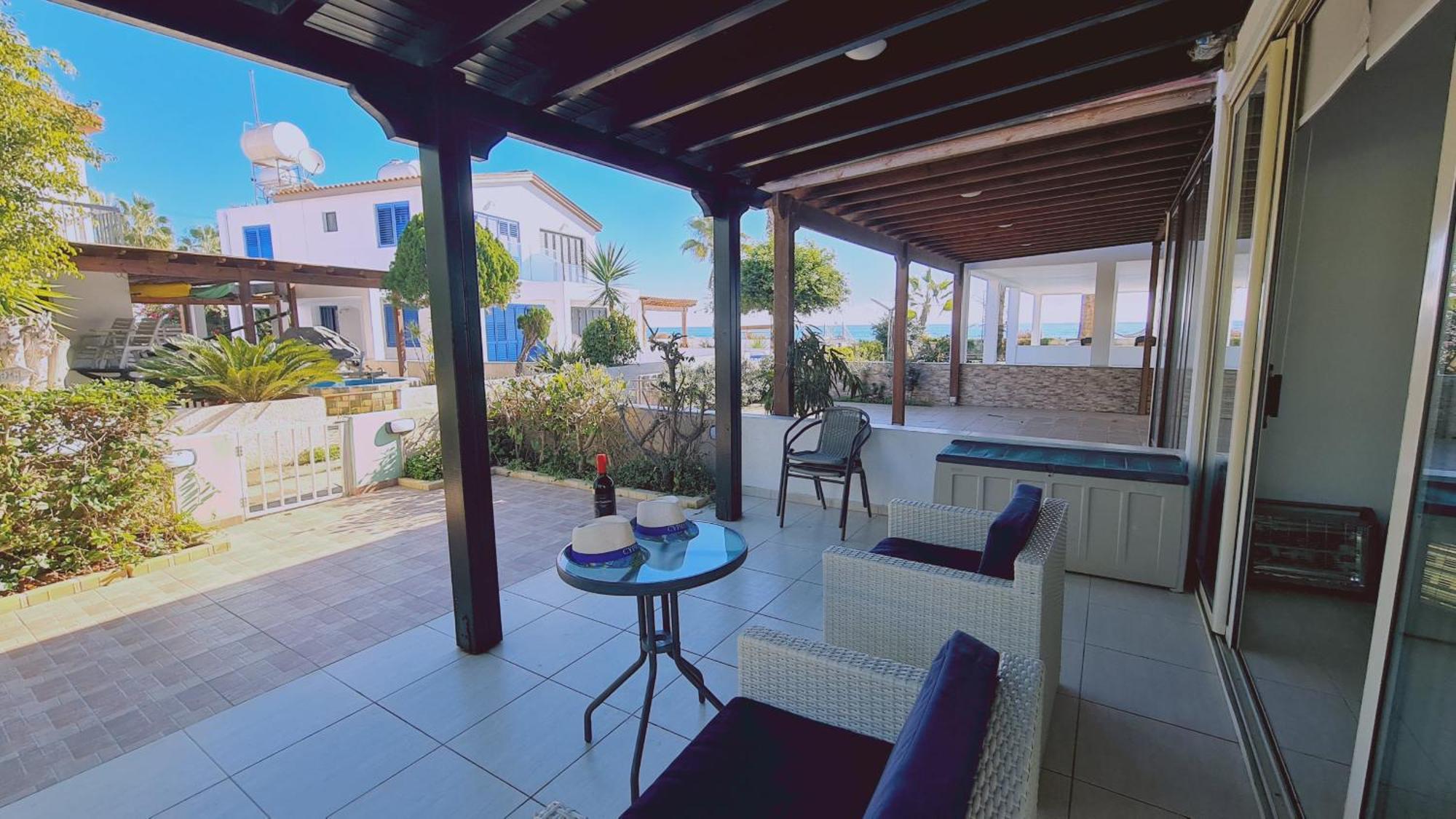 Stay Crystal Waves Maisonette Менеоу Экстерьер фото